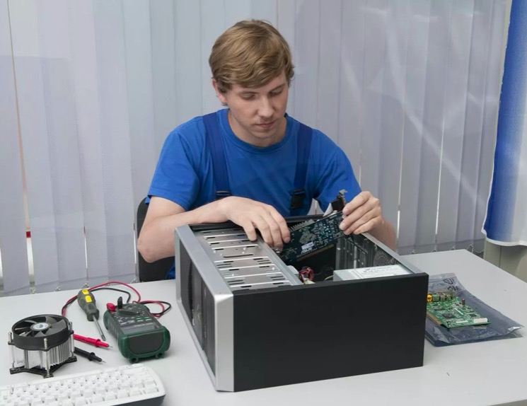 Настройка компьютеров Чернышевская метро Спб Настройка компьютера